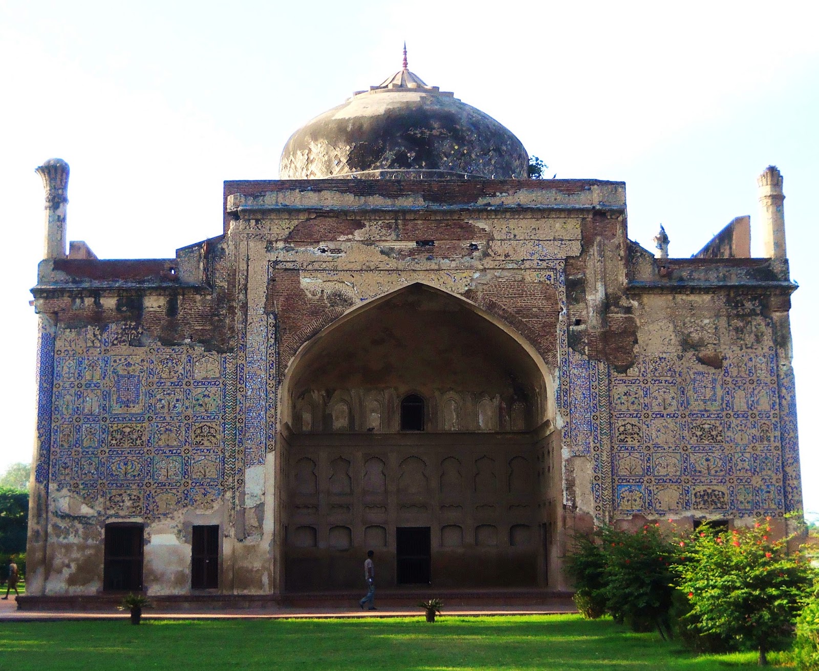 Best places to visit in Agra