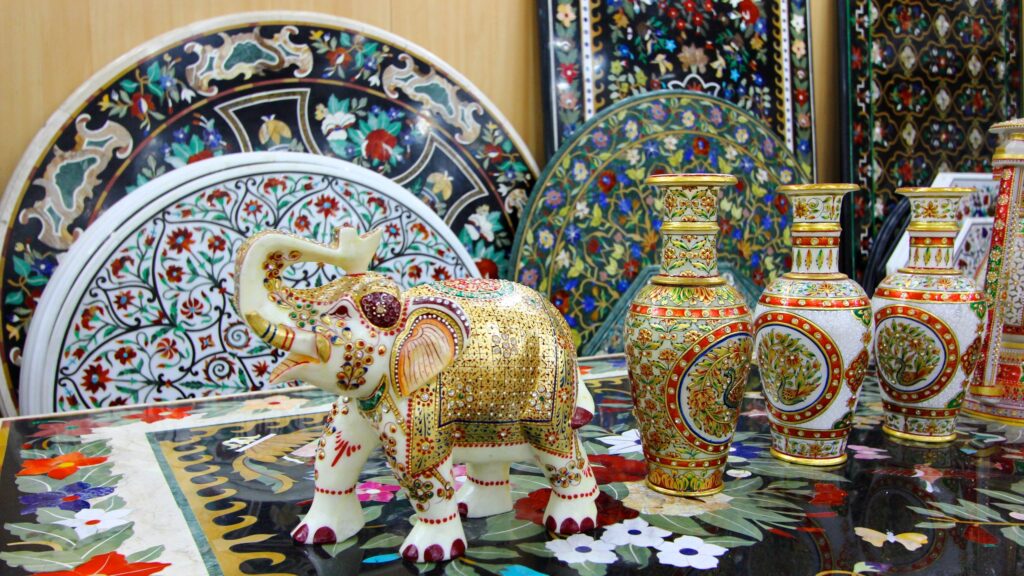 Best places to visit in Agra