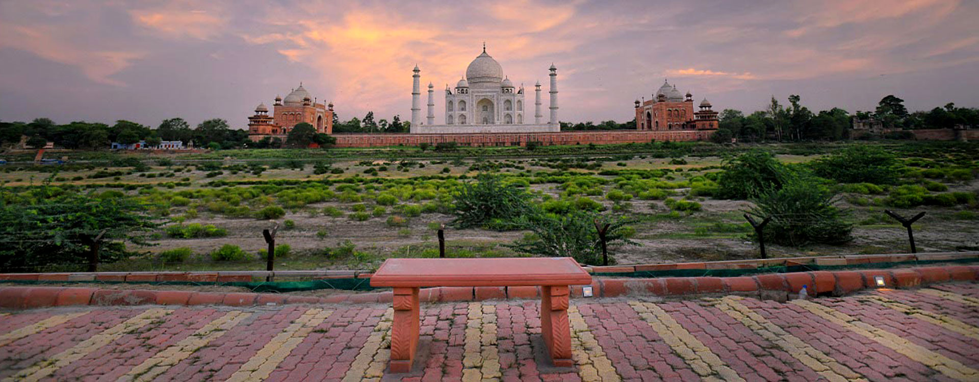 Best places to visit in Agra