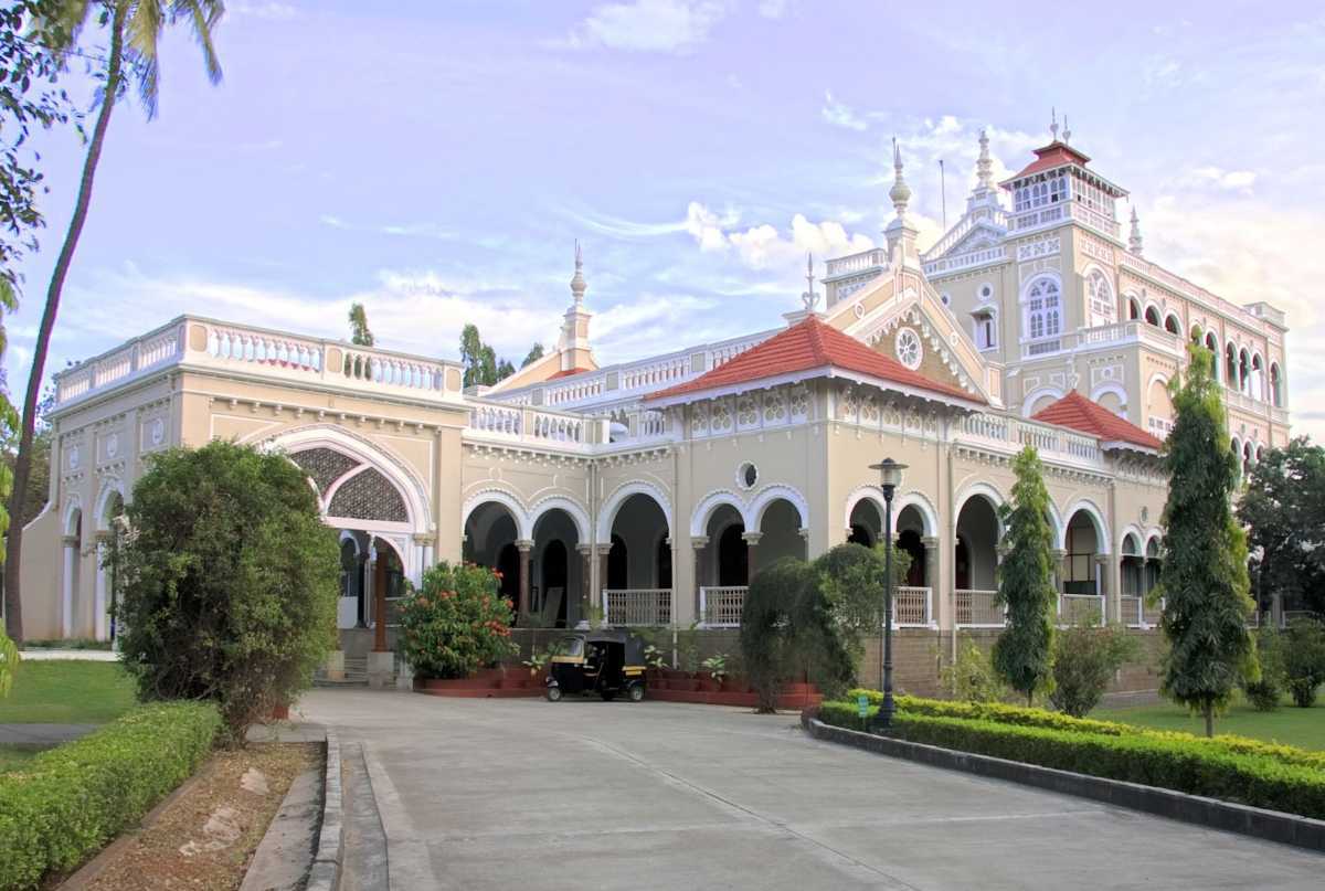 Top Travel Places in Pune